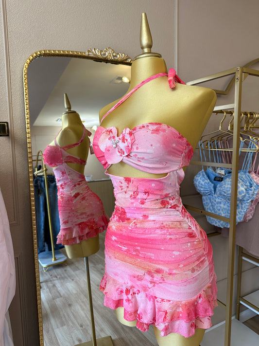 Pink mini dress 🌸