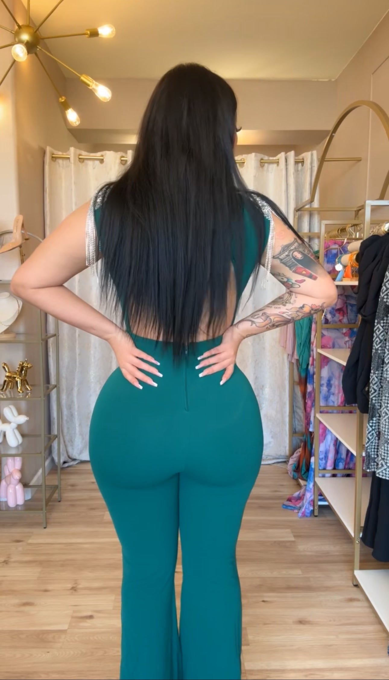 RHINESTONE ON SHOULDER JUMPSUIT🌷